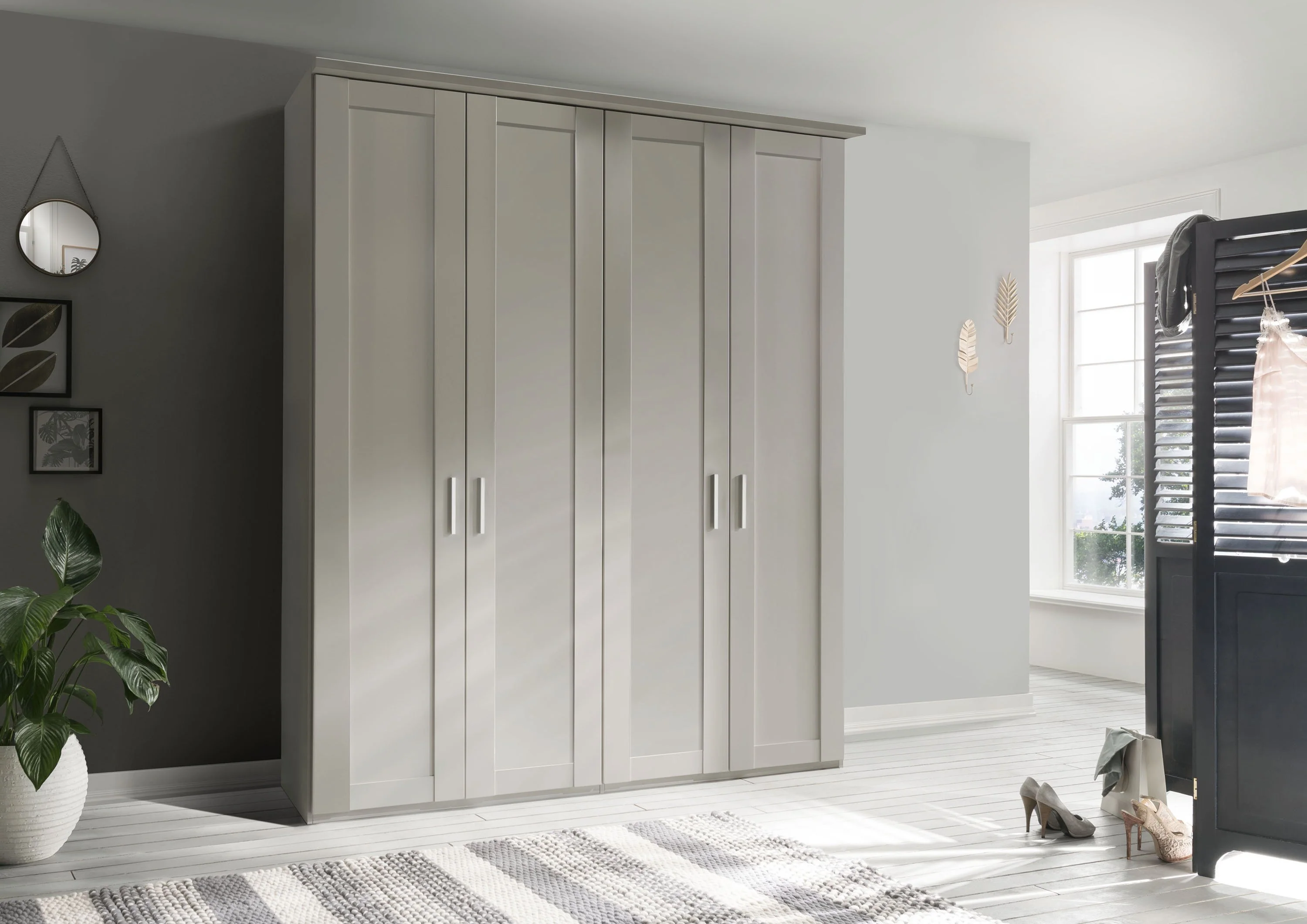Cambridge Wiemann 4 Door Wardrobe - Image 3